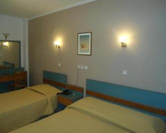 Nefeli Hotel - Kozani - Schlafzimmer
