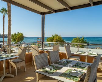 Blue Sea Beach Affiliated by Melia - Stalida - Restaurace