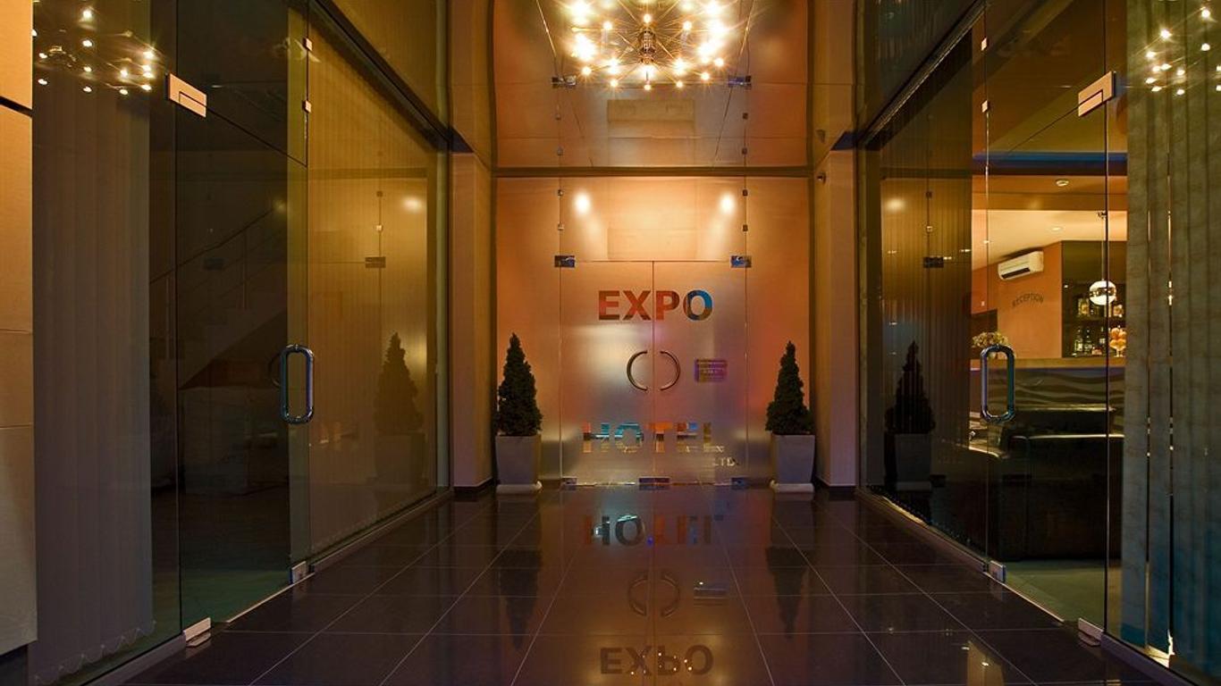 Expo Hotel