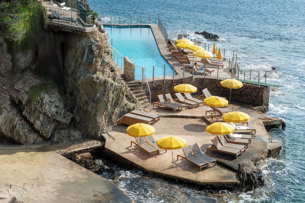 Hôtel Le Provençal - Rénové en 2025 - Bord de Mer - Hyères