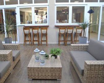 Hotel Amantykir - Itajubá - Patio