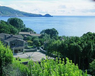 Aldeia da Fonte Hotel - Lajes do Pico - Outdoors view