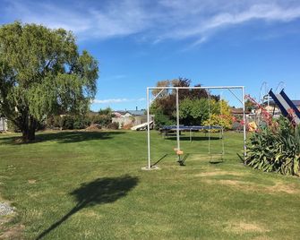 Parklands Motel & Apartments Te Anau - Te Anau