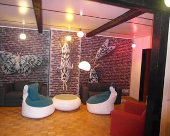 Homeplanet Hostel - Leipzig - Lounge