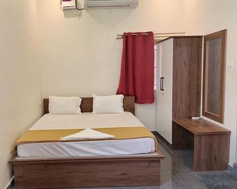 Urban Stay - Chengalpattu - Bedroom