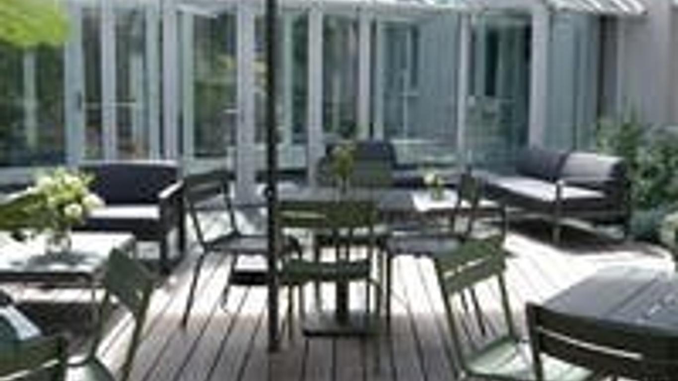 Hotel Saint Charles Paris