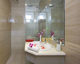 Regalia Nha Trang Hotel - Nha Trang