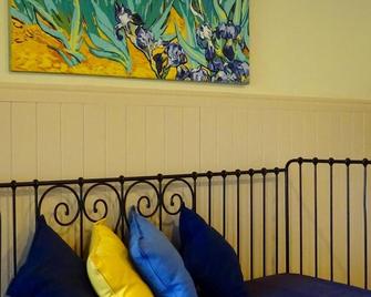 Lagoon Pocket B&B - Long Flat - Schlafzimmer