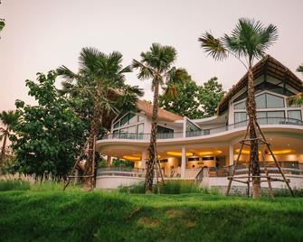 Villa De Leaf River Kaeng Krachan - Phetchaburi - Rakennus