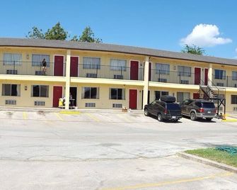 Great Western Inn & Suites - Euless - Gebouw
