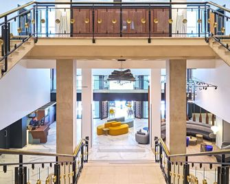 Novotel Rouen Centre Cathédrale - Rouen - Lobby