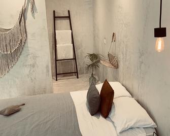 Apartments & Suites Madre Holbox Self-Check In - Holbox - Habitación