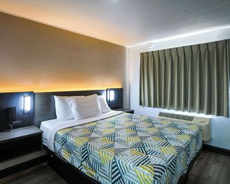 Motel 6 Sacramento North - Sacramento - Soveværelse