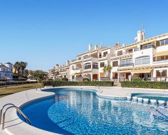 Cozy Apartment In Orihuela With Wifi - Orihuela - Piscina
