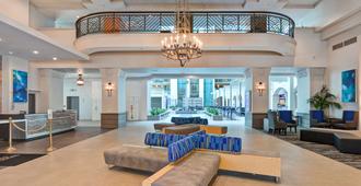 邁阿密國際機場希爾頓大使館套房酒店 - 邁阿密 - 邁阿密 - 大廳