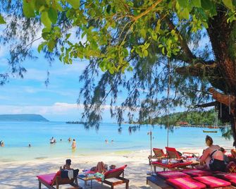 Europe Enchanted Bungalow Koh Rong - Kaôh Rŭng - Strand