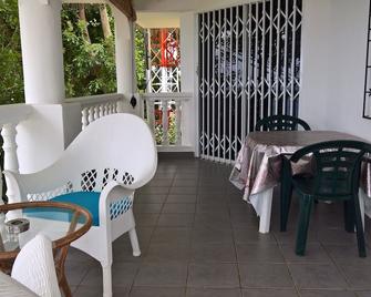 Chepsted Chalets - Glacis - Balkon