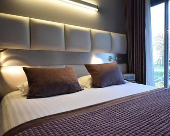 Hôtel Golf St Lazare - Limoges