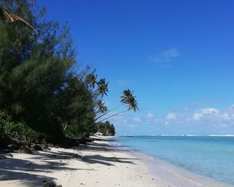 JJ's Retreat - Rarotonga - Beach