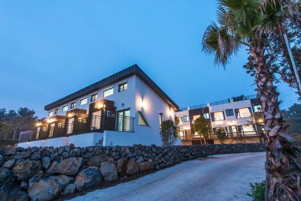 جيجو أبينتوت