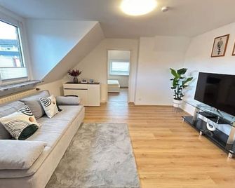 Javu Restaurant & Fewo - Iserlohn - Living room