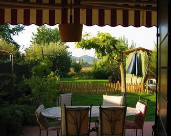 B&B Dora e Flavio Country Rooms - Montegrotto Terme - Pátio