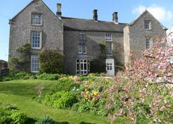Stanshope Hall - Ashbourne - Gebouw