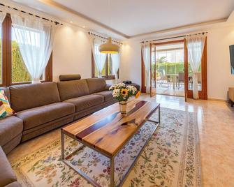 Ferienhaus Casa Kristel - Llucmajor - Living room