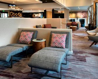 Courtyard by Marriott Chicago Naperville - Naperville - Salónek