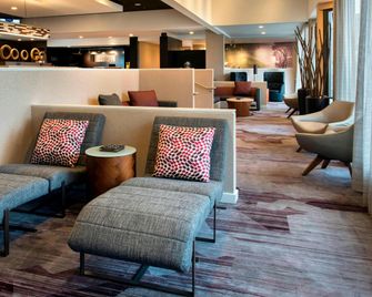 Courtyard by Marriott Chicago Naperville - Naperville - Lounge