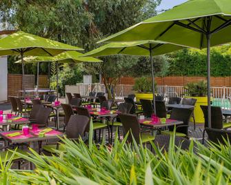 Novotel Paris Orly Rungis - Rungis - Innenhof