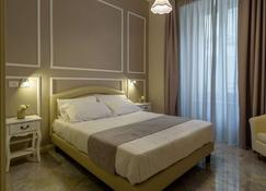 Marie Claire Apartments & Spa - Vasto - Schlafzimmer