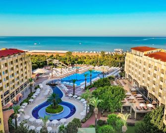 Selectum Family Resort Side - Kizilagaç