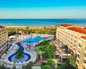 Selectum Family Resort Side - Kizilagaç