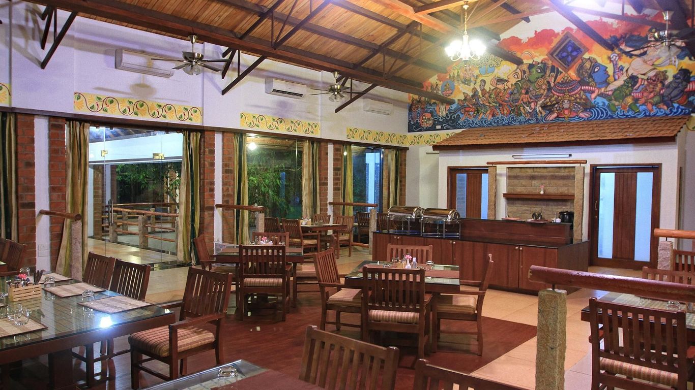 Kadambavanam Ethnic Village Resort