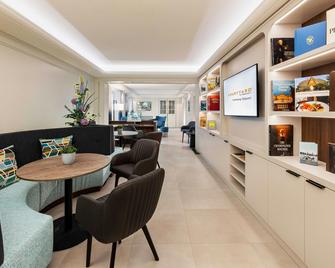 كورتيارد باي ماريوت مطار هامبورج - هامبورغ - مطعم