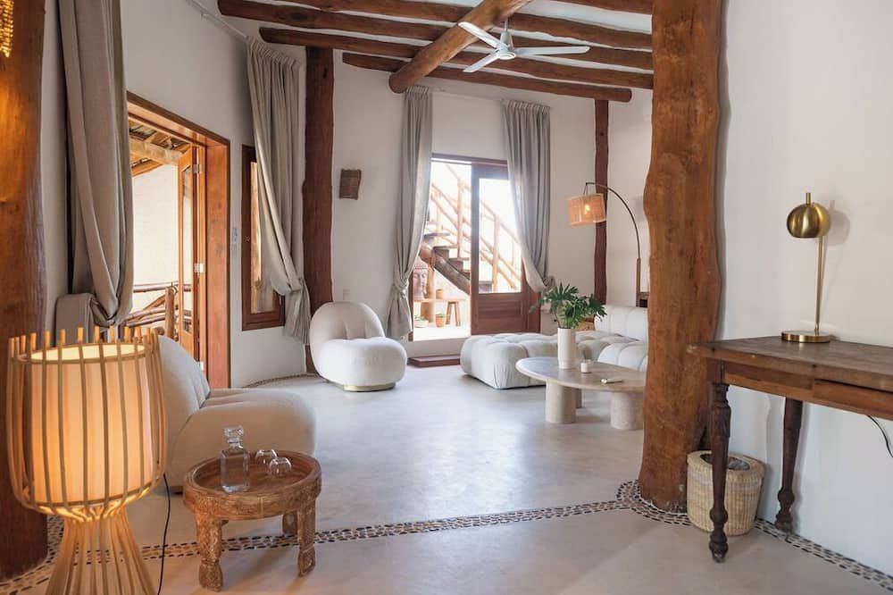 Casa Las Tortugas Petit Beach Hotel & Spa