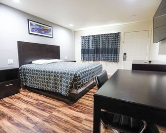 Sky Riders Motel - סקרמנטו - חדר שינה