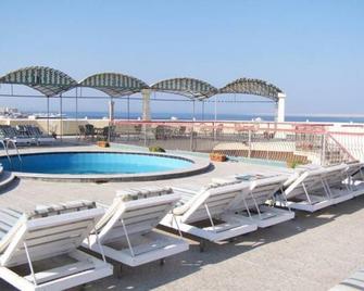 Eiffel Hotel Hurghada - ฮูร์กาดา - สระว่ายน้ำ
