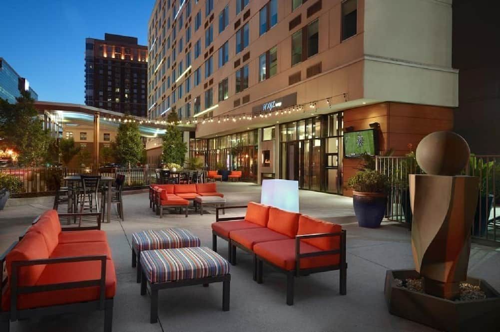 ألوفت أتلانتا داون تاون - أطلنطا (جورجيا) - شرفة مرصوفة