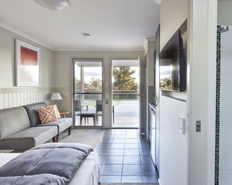 Nrma Bathurst Panorama Holiday Park - Bathurst