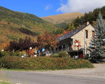 Hotel, Bungalows Y Camping Viu - Torla