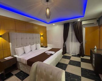 Presken Hotel International Airport road - Lagos