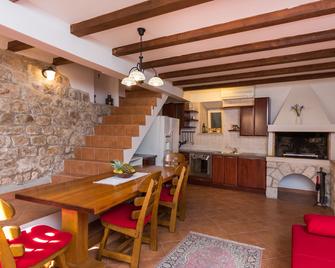 Apartments Vi-La - Dubrovnik - Dining room