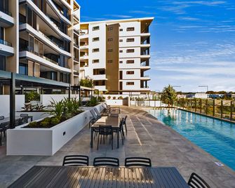 보카리나 비치 아파트먼트, 어센드 컬렉션 호텔 - 우툴라 - 수영장