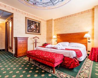 Hotel Cristallo - Sestriere - Bedroom