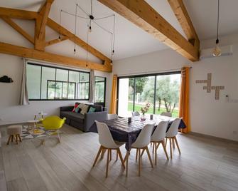 L Oulivastre: Villa with indoor pool - Piolenc - Salle à manger