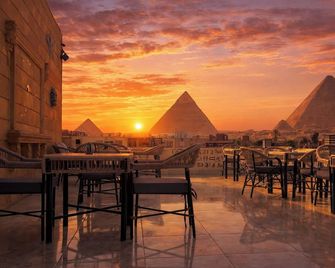 Pyramids Palace Inn - El Cairo