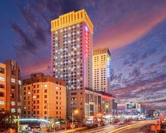 Xixia International Hotel - Longnan - Building