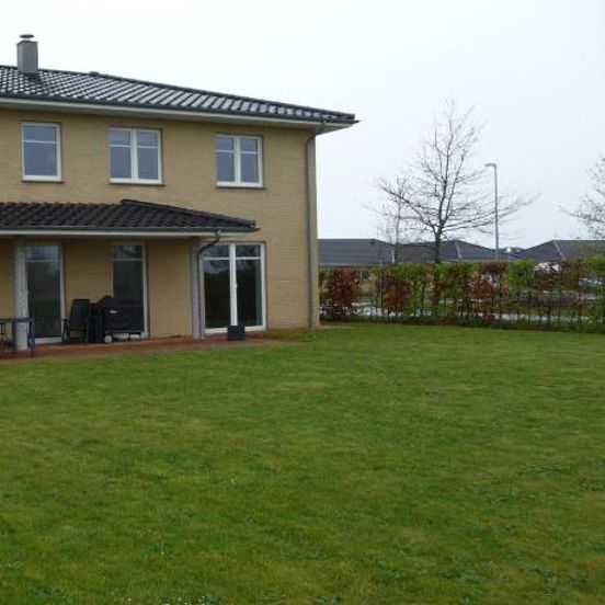 Værelse i Augustenborg i stor villa – Augustenborg